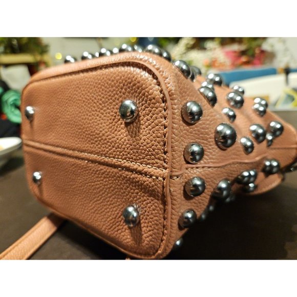 VGC rare, dusky pink studded handbag, fantastic condition inside & out, w. strap - Picture 12 of 16